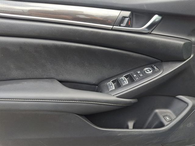 used 2022 Honda Accord car, priced at $25,365