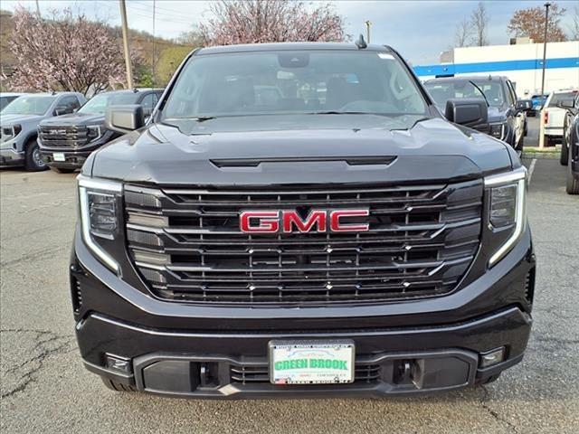 new 2025 GMC Sierra 1500 car, priced at $57,390