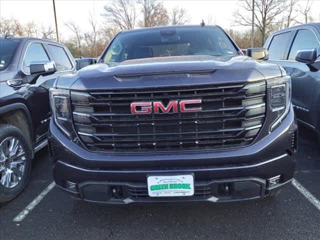 new 2025 GMC Sierra 1500 car, priced at $57,835