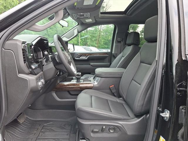 new 2025 GMC Sierra 1500 car, priced at $68,600