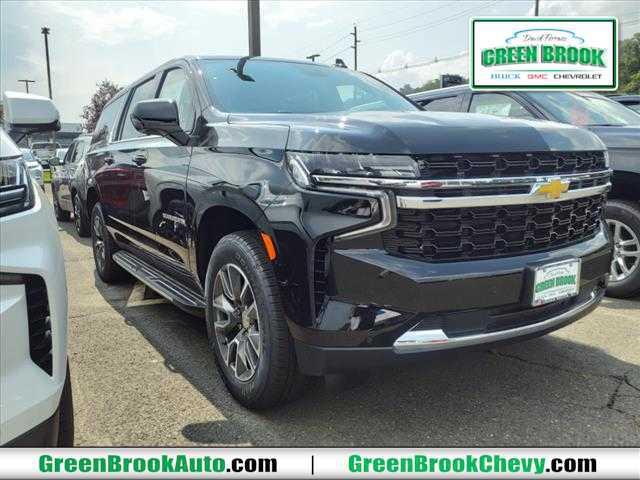 new 2024 Chevrolet Suburban car, priced at $65,885