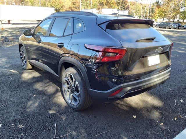 new 2025 Chevrolet Trax car, priced at $27,085