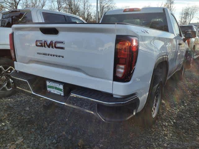 new 2025 GMC Sierra 1500 car, priced at $44,140