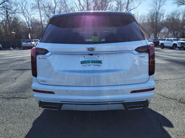 used 2022 Cadillac XT6 car, priced at $34,495