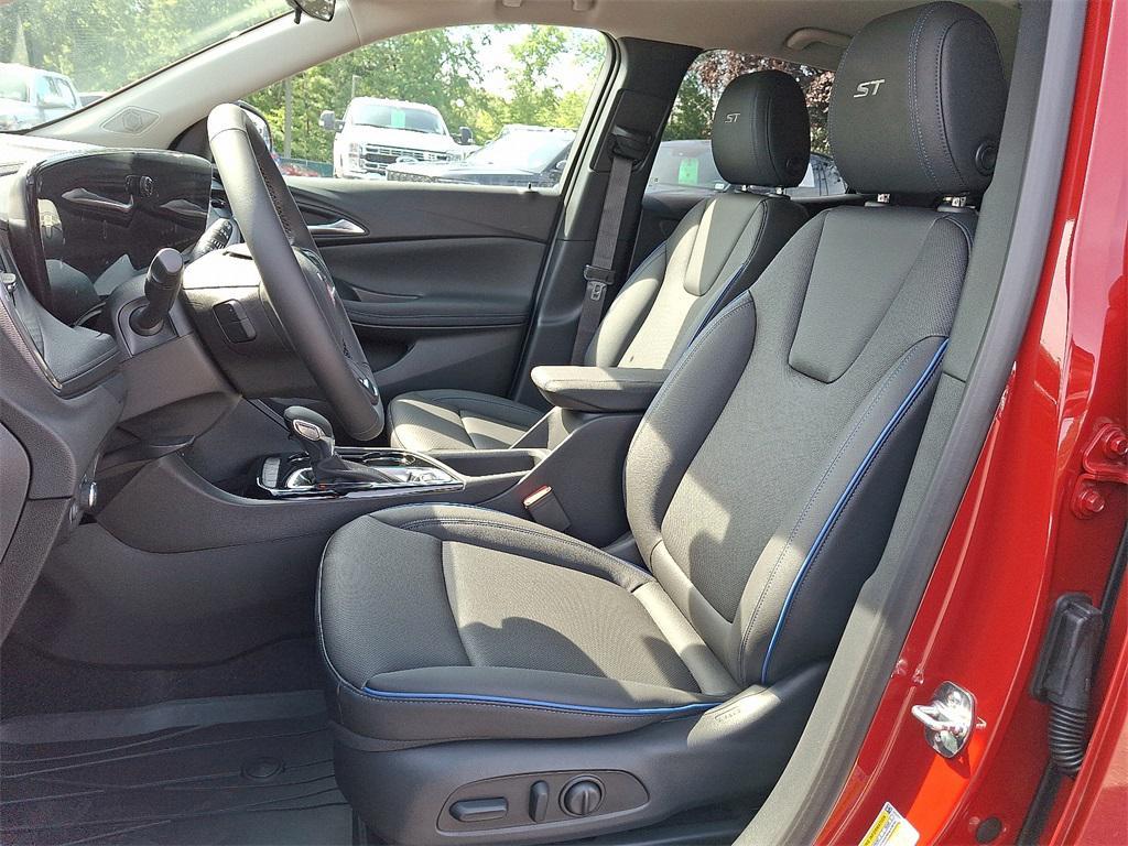 new 2026 Buick Encore GX car, priced at $31,275