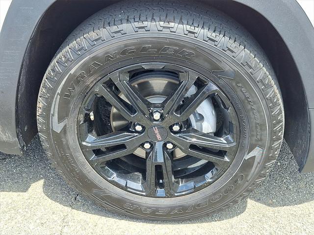 used 2022 GMC Terrain car, priced at $28,755