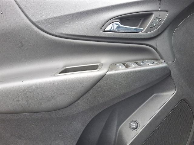 used 2022 Chevrolet Equinox car, priced at $20,897