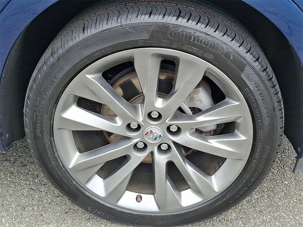 used 2022 Buick Envision car, priced at $28,118