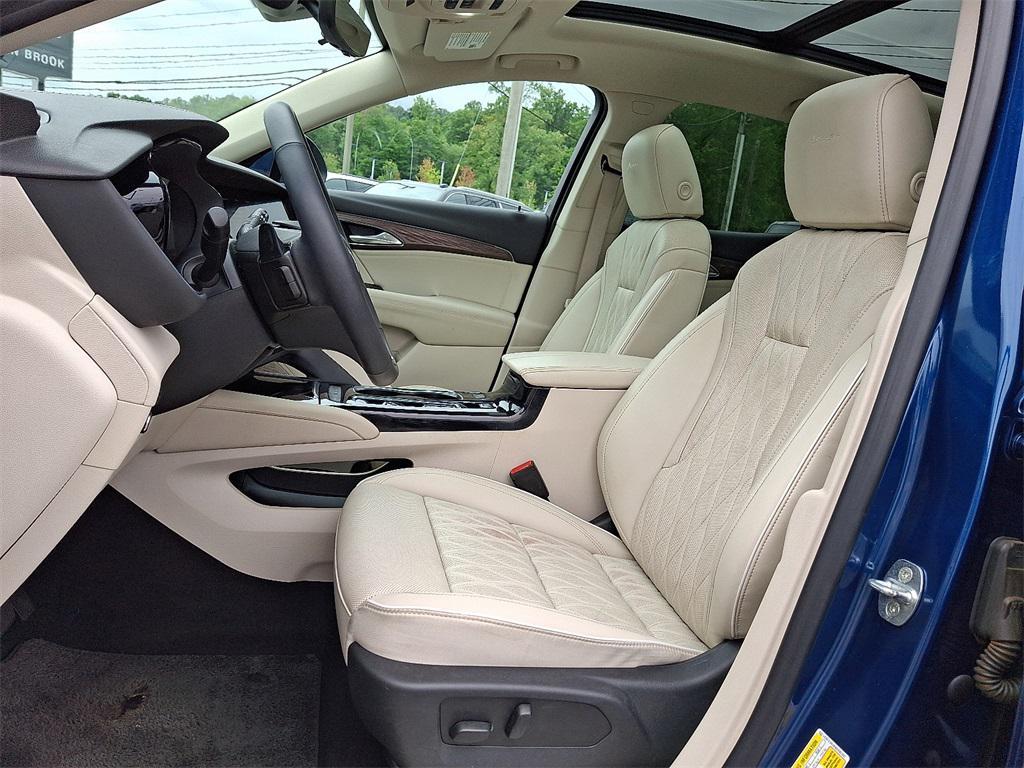 used 2022 Buick Envision car, priced at $28,118