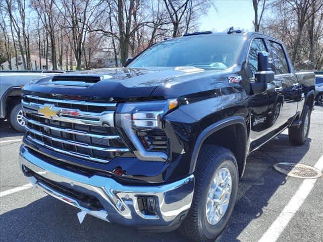 new 2024 Chevrolet Silverado 3500 car, priced at $84,210