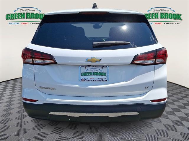 used 2022 Chevrolet Equinox car, priced at $19,394