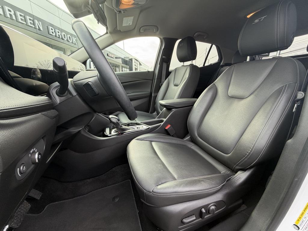 used 2024 Buick Encore GX car, priced at $23,859