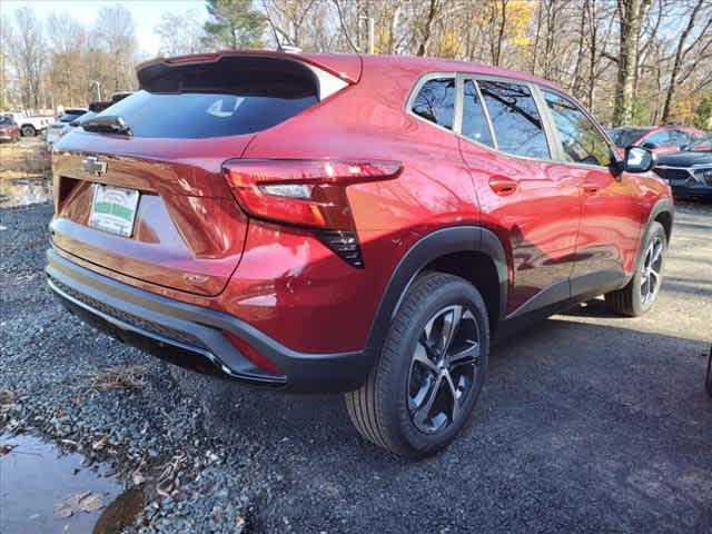 new 2025 Chevrolet Trax car, priced at $23,985