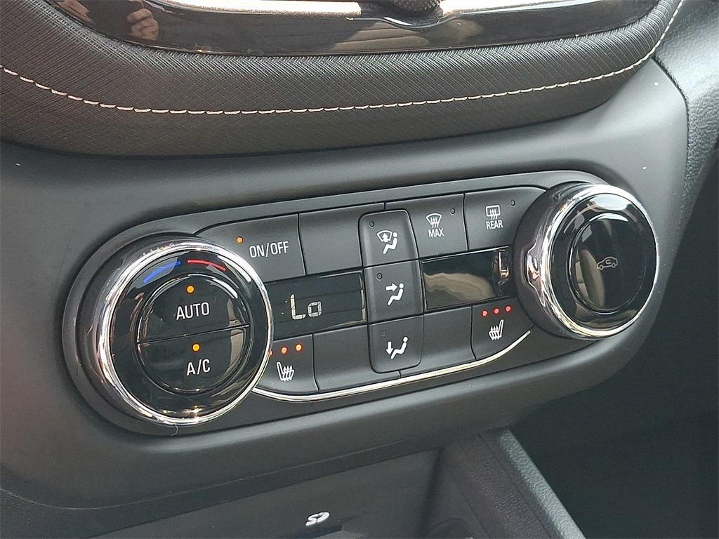 used 2022 Chevrolet TrailBlazer car, priced at $24,203