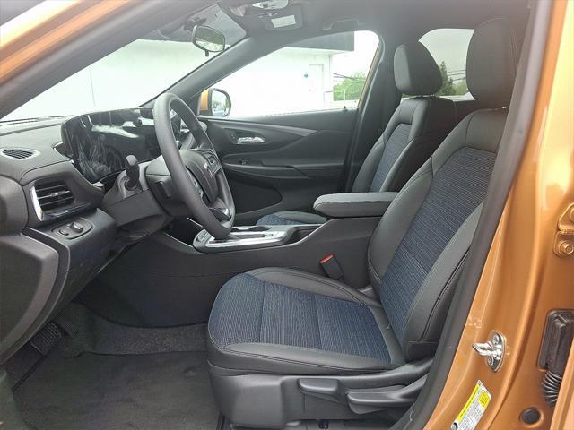 new 2025 Buick Envista car, priced at $25,690