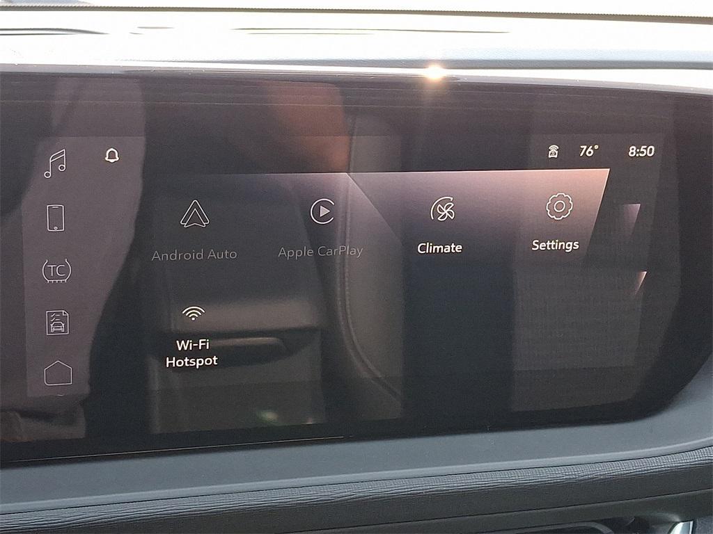 new 2025 Buick Envista car, priced at $27,280