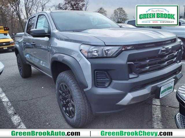 new 2024 Chevrolet Colorado car, priced at $40,885