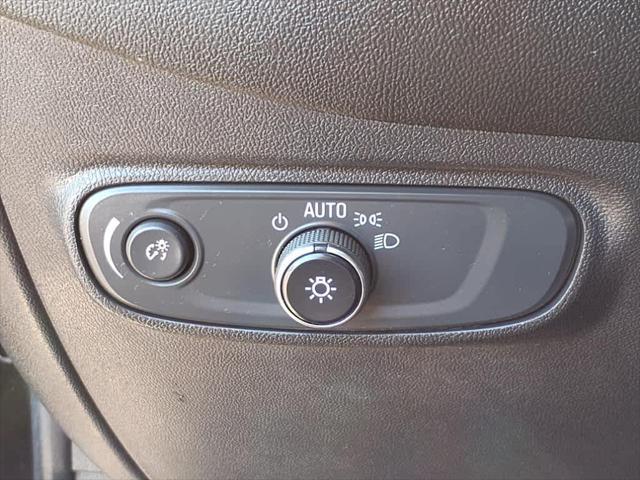 used 2022 Chevrolet Equinox car, priced at $22,105