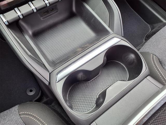 new 2025 GMC Terrain car, priced at $33,395