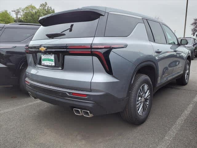 new 2024 Chevrolet Traverse car, priced at $38,995