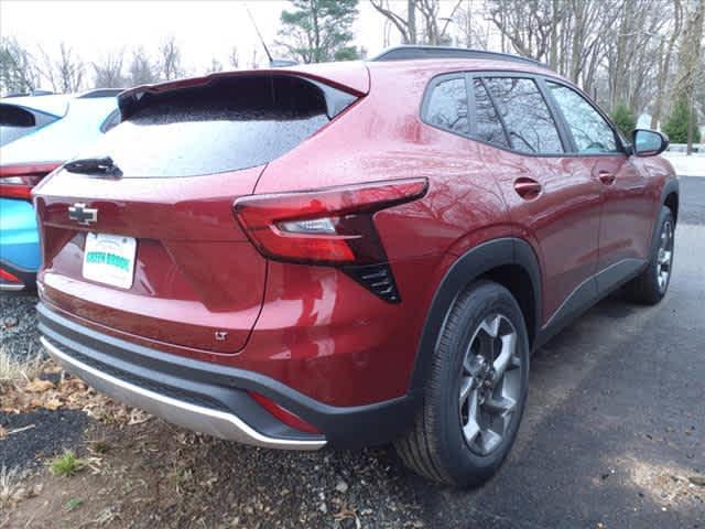 new 2025 Chevrolet Trax car, priced at $25,485