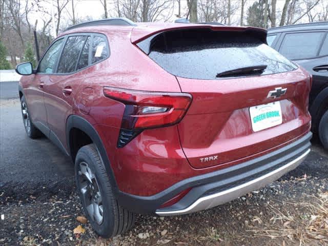 new 2025 Chevrolet Trax car, priced at $25,485