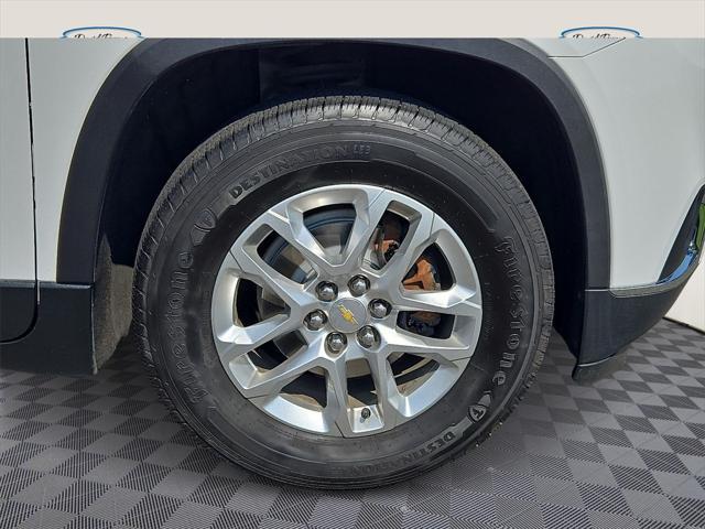 used 2021 Chevrolet Traverse car, priced at $23,622