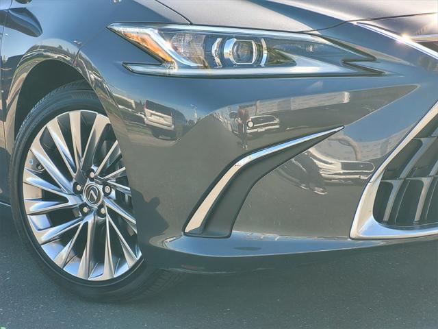 used 2022 Lexus ES 350 car, priced at $42,500