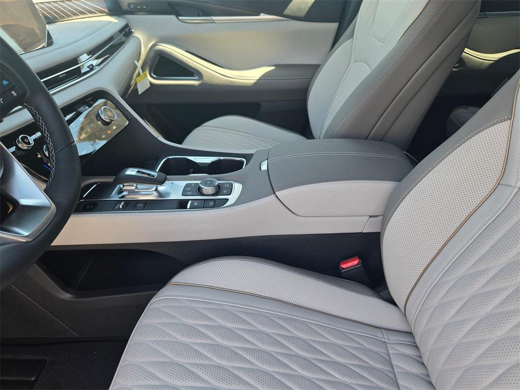 new 2026 INFINITI QX60 car, priced at $70,390