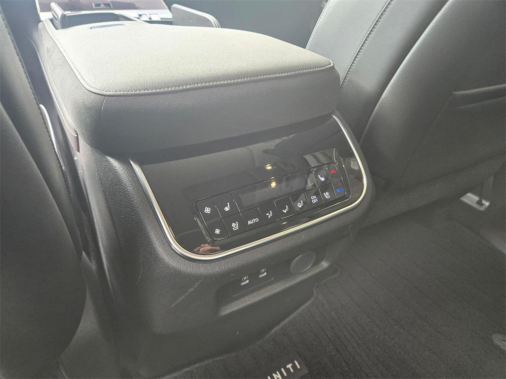 used 2025 INFINITI QX80 car, priced at $83,900