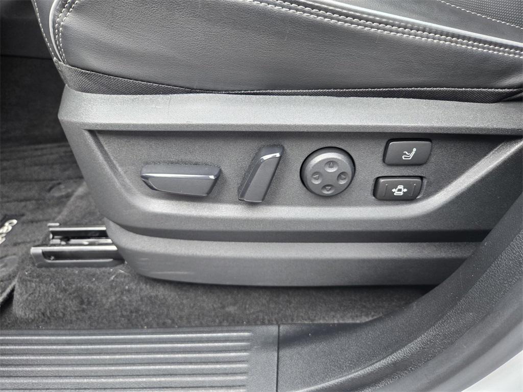 used 2025 INFINITI QX80 car, priced at $83,900