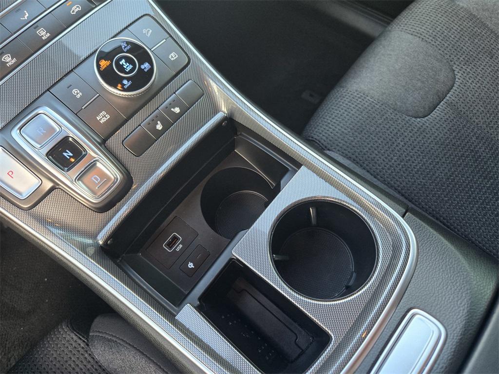 used 2022 Hyundai Santa Fe car, priced at $21,500