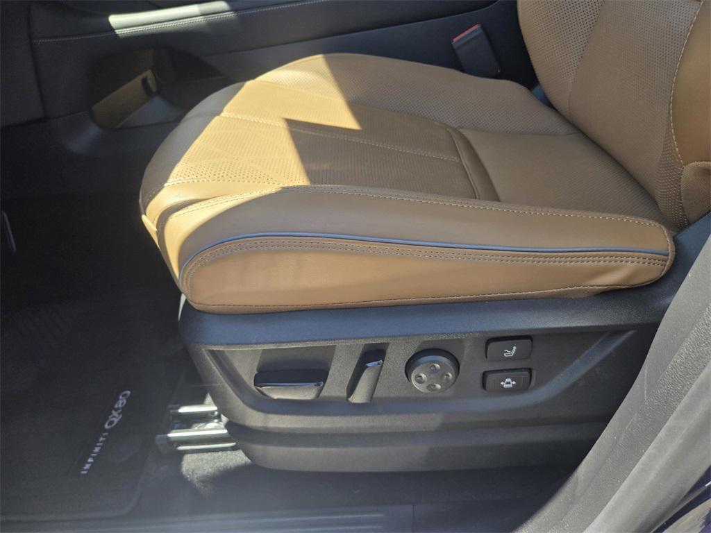 used 2025 INFINITI QX80 car, priced at $79,500