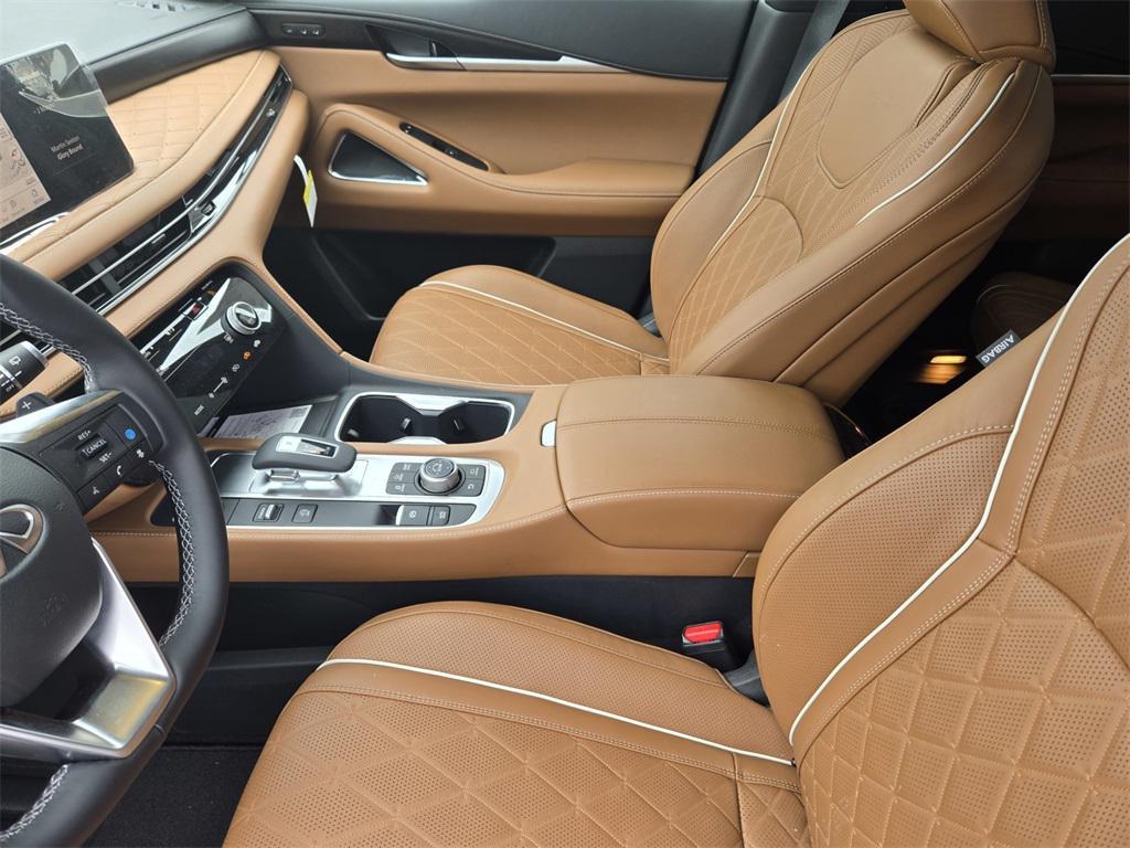 new 2025 INFINITI QX60 car, priced at $66,550