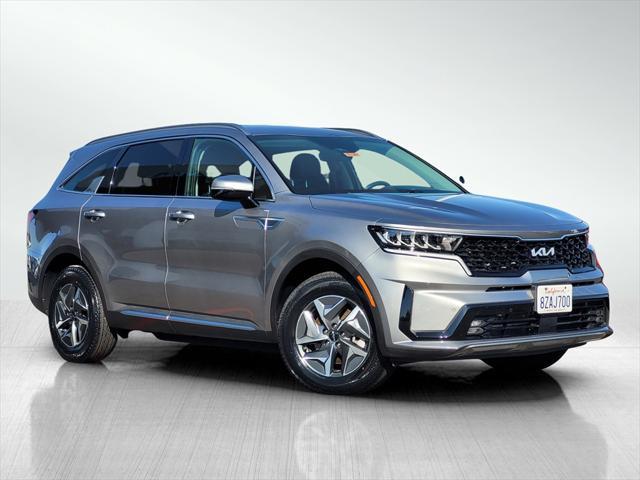 used 2022 Kia Sorento Hybrid car, priced at $29,500