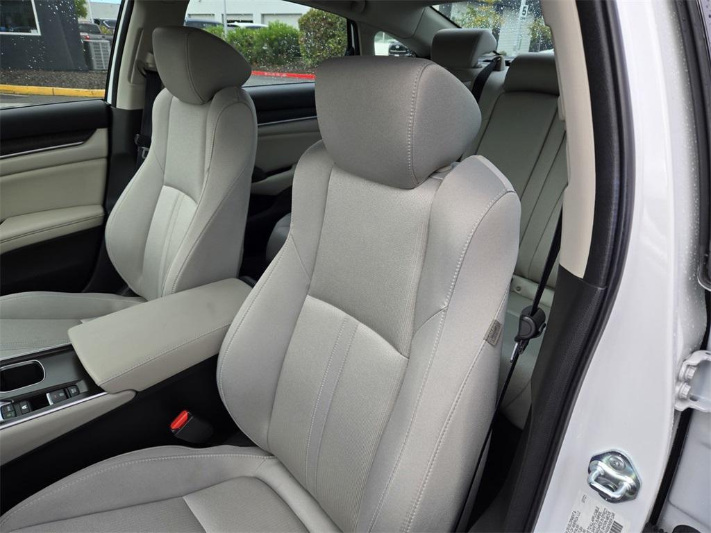 used 2021 Honda Accord Hybrid car, priced at $25,900