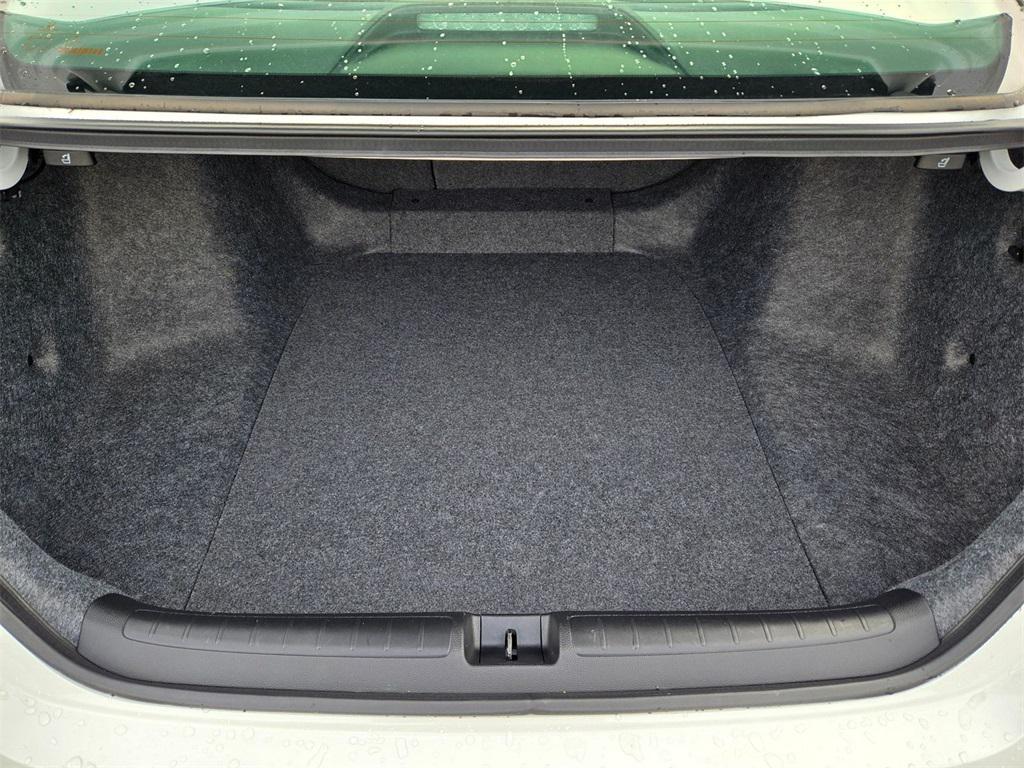 used 2021 Honda Accord Hybrid car, priced at $25,900