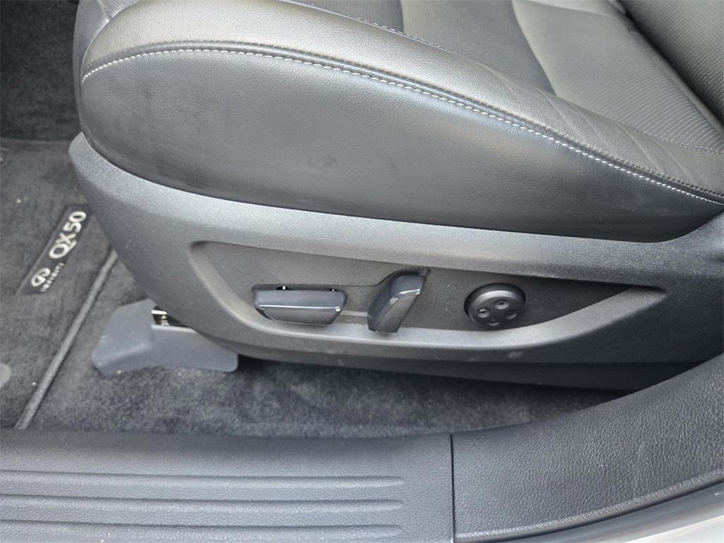 used 2025 INFINITI QX50 car, priced at $38,500