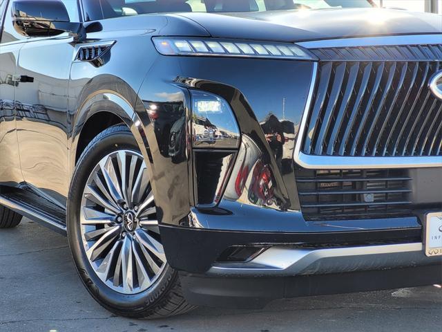 new 2025 INFINITI QX80 car, priced at $102,640