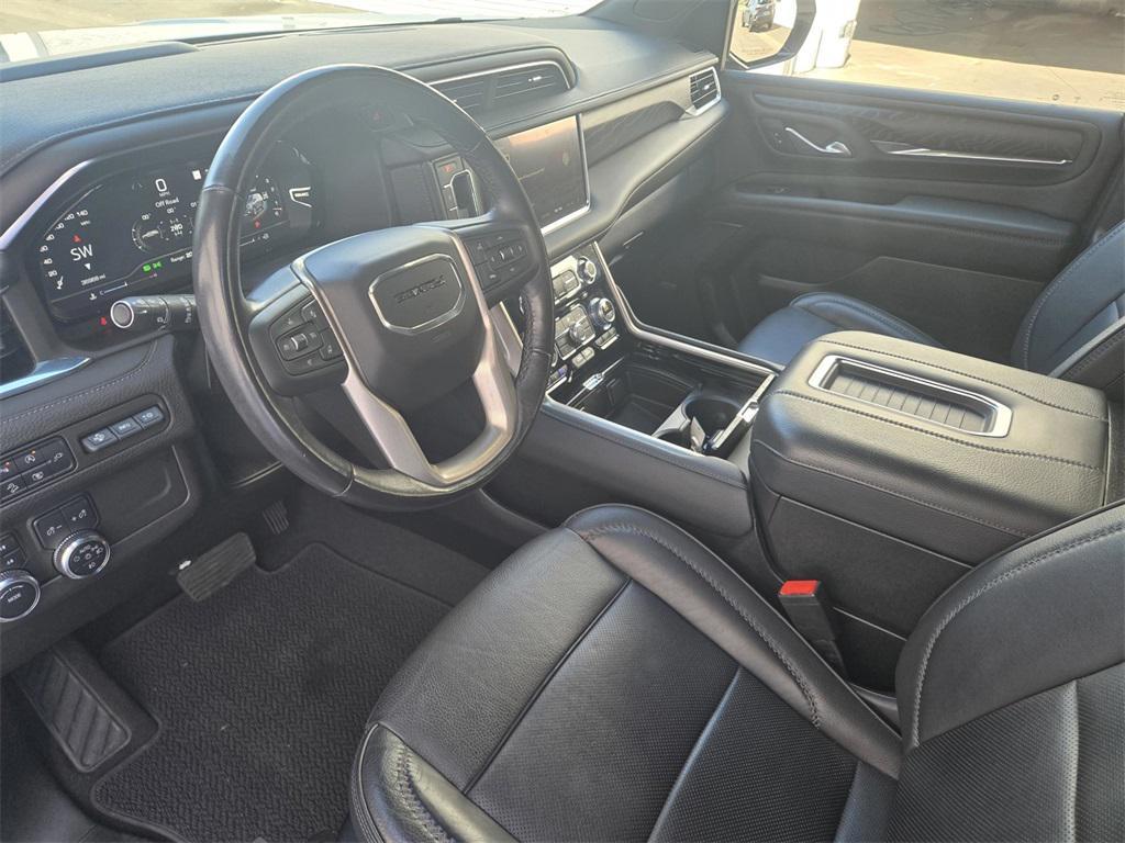 used 2022 GMC Yukon car, priced at $61,800