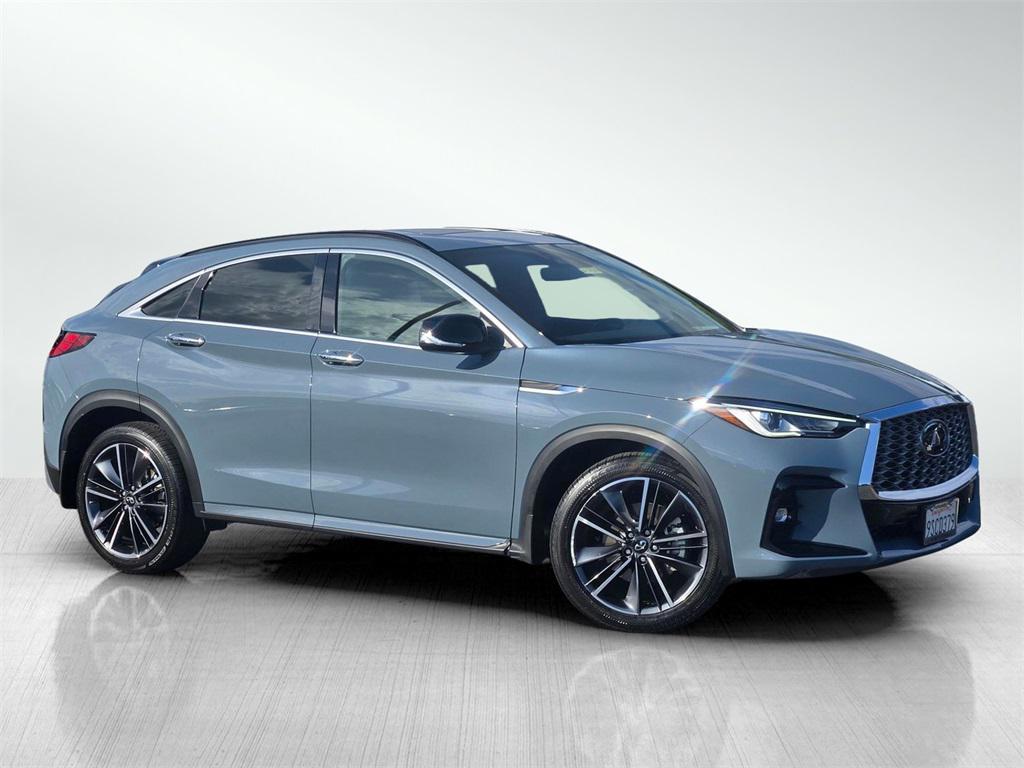 used 2025 INFINITI QX55 car, priced at $39,900