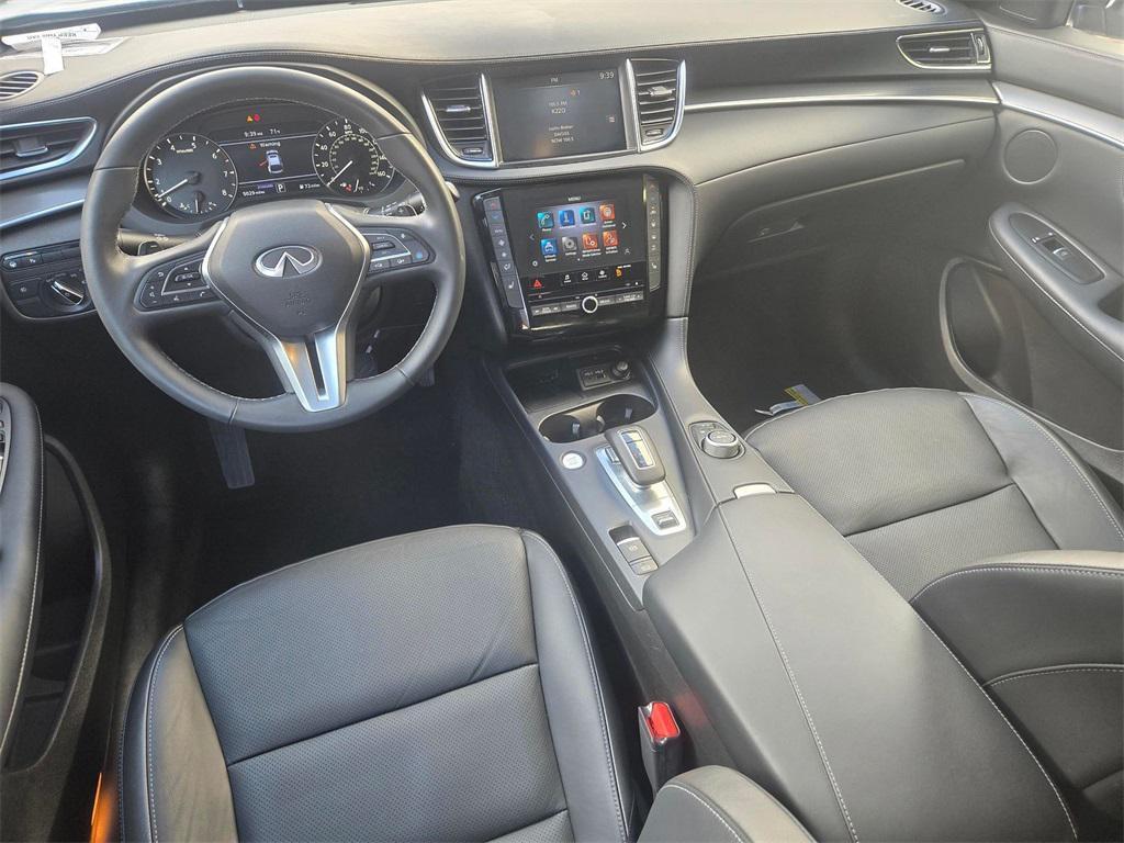 used 2025 INFINITI QX55 car, priced at $39,900