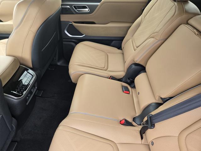 new 2025 INFINITI QX80 car, priced at $95,200