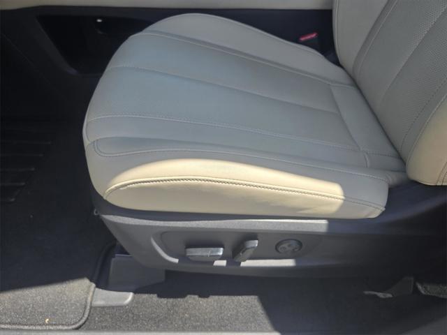 used 2025 INFINITI QX60 car, priced at $43,900