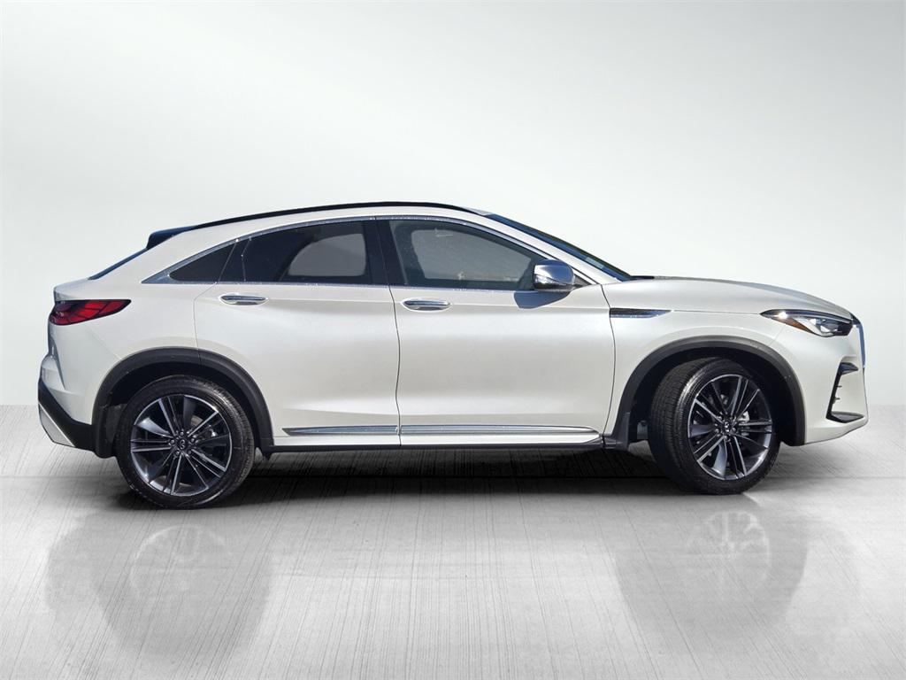 new 2025 INFINITI QX55 car, priced at $50,275