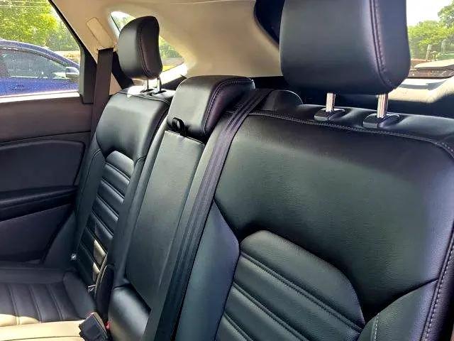 used 2020 Ford Edge car