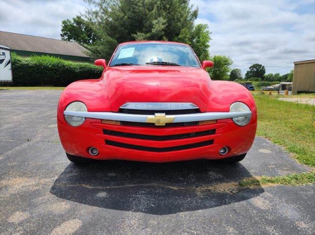 used 2003 Chevrolet SSR car, priced at $29,900