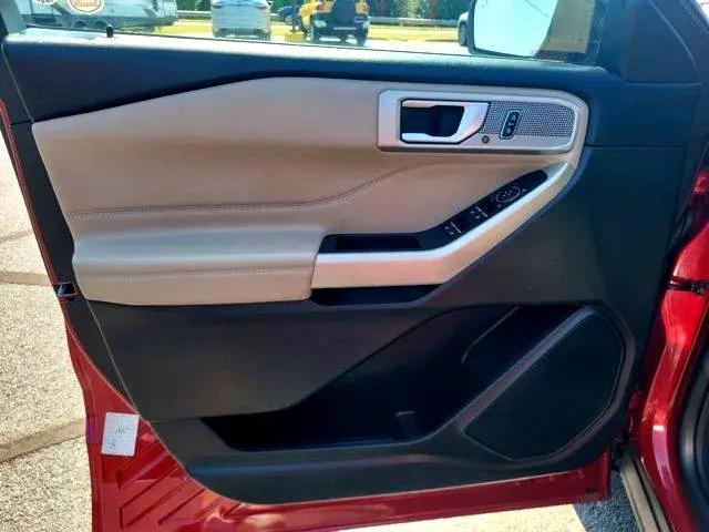 used 2024 Ford Explorer car, priced at $39,900