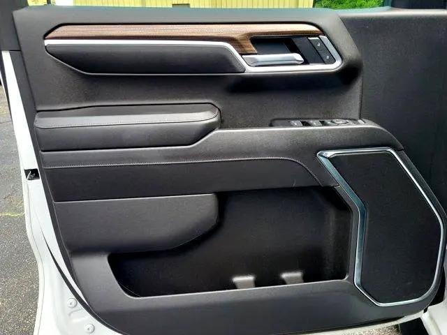 used 2022 Chevrolet Silverado 1500 car, priced at $34,900