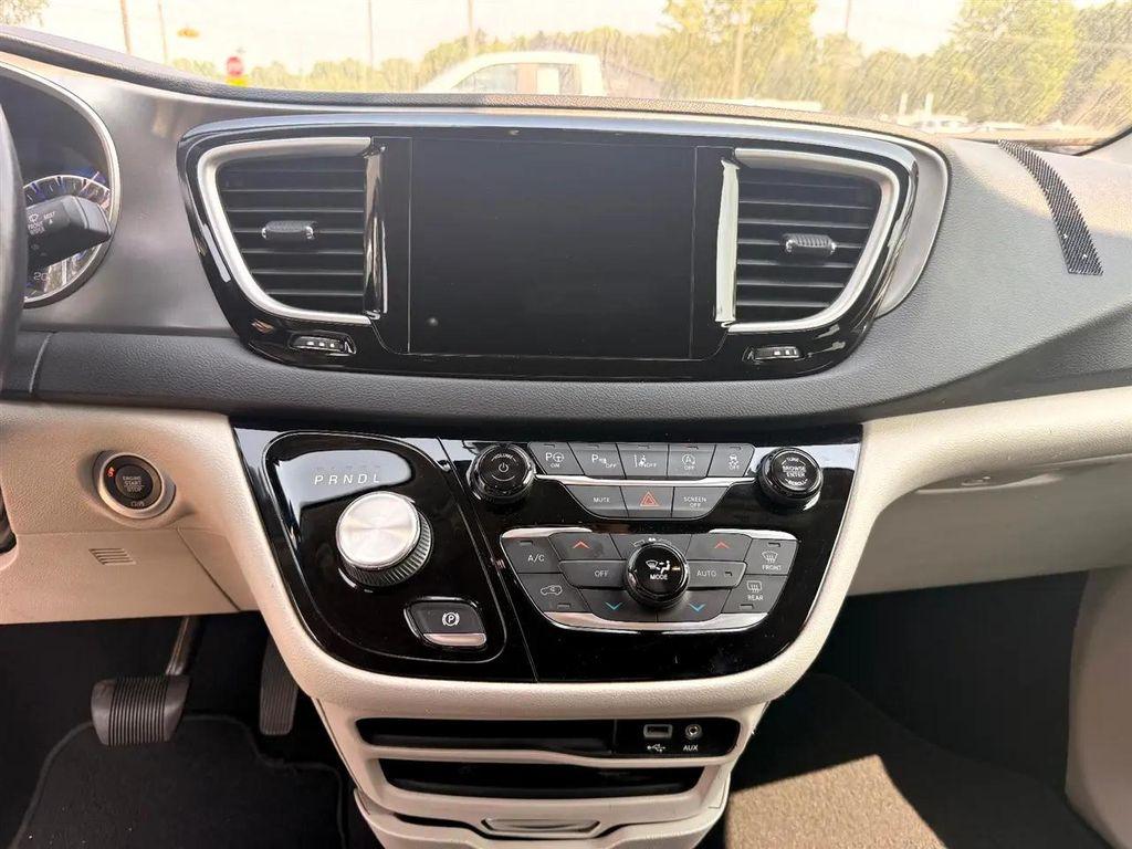 used 2020 Chrysler Pacifica car, priced at $24,900